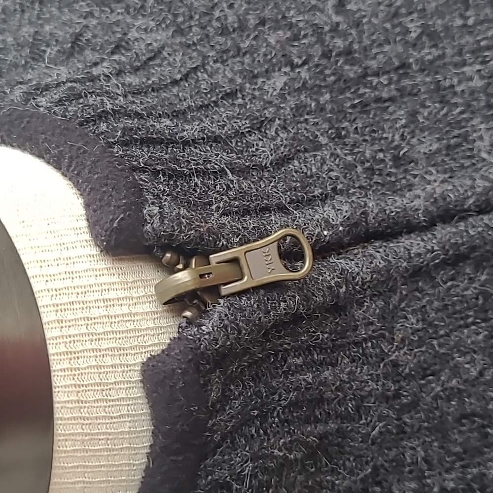 Pendleton Dark Grey Knit Washable Wool Medium Men… - image 4